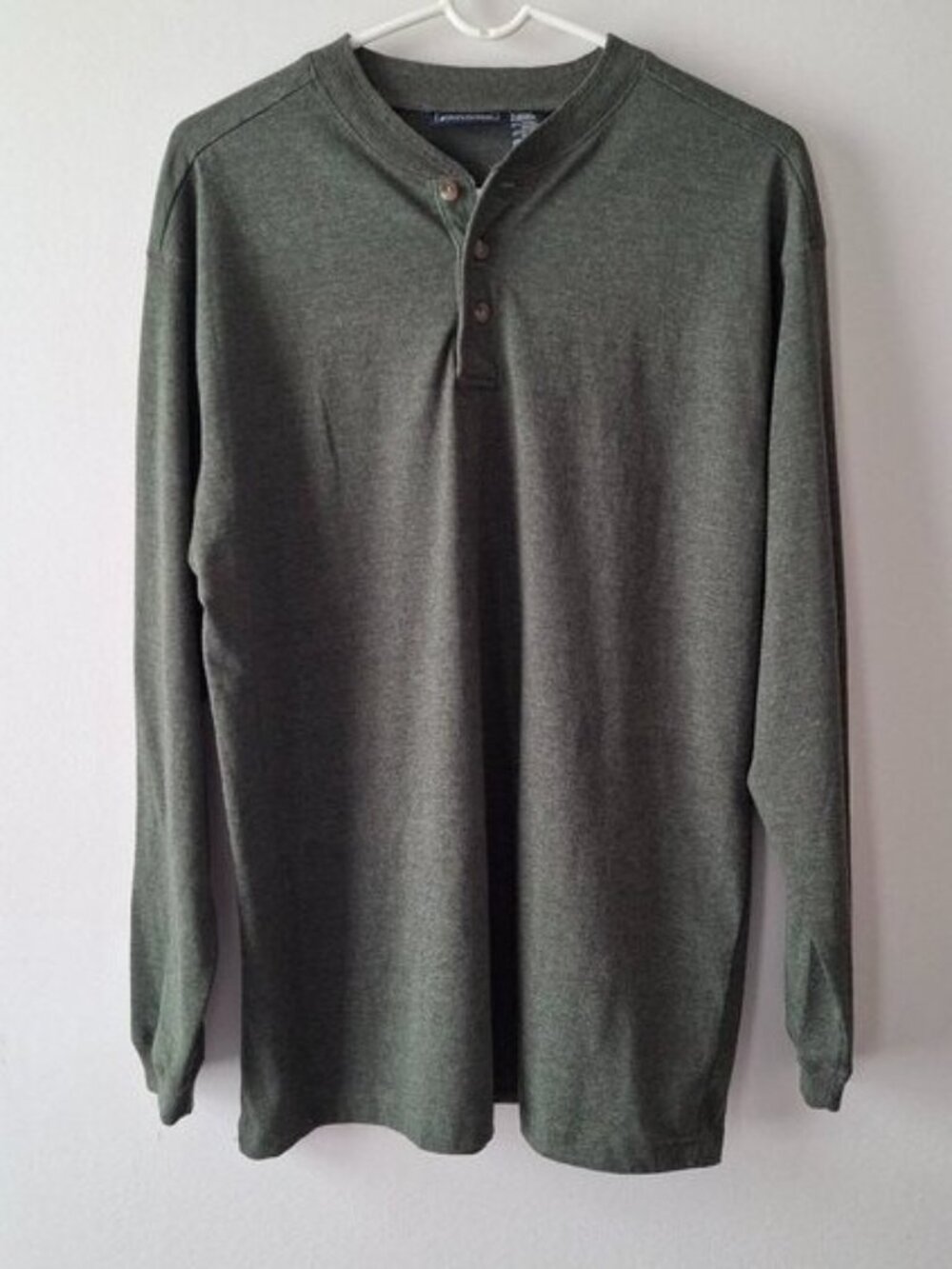 Basic Editions Henley Shirt Three Button Long Sleeve Forest Green Size M Medium
